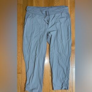 Lululemon Dance Studio Crop